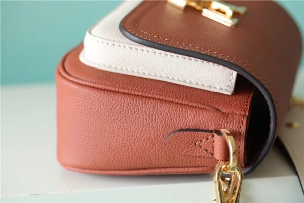 LV Lockme Tender Chataigne Brown For Women,  Shoulder And Crossbody Bags 7.5in/19cm LV?