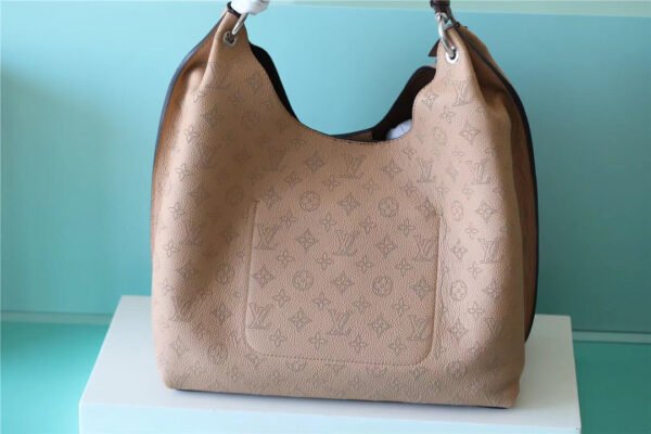 LV Carmel Hobo Bag Mahina Galet For Women, Women¡¯s Handbags, Shoulder Bags And Crossbody Bags 13.8in/35in LV
