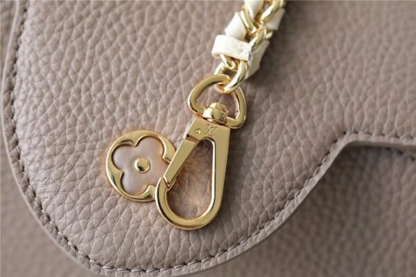 LV Capucines MM Taurillon Smokey Brown Green/ Creme/ Pink For Women, Women¡¯s Bags, Shoulder And Crossbody Bags 12.4in/31.5cm LV M59516