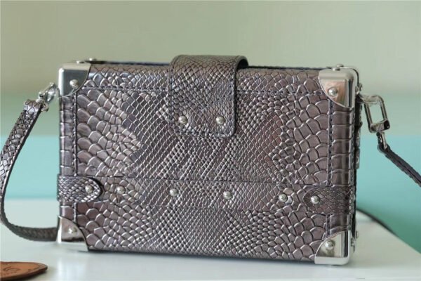 LV Petite Malle High Shiny Alligator By Nicolas Ghesquiere Silver For Women,  Shoulder And Crossbody Bags 7.9in/20cm LV?