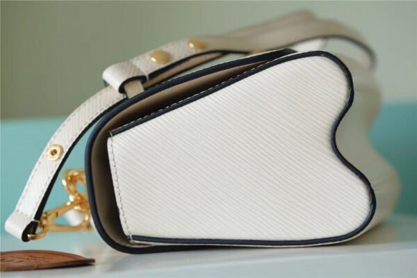 LV Twist MM Epi White For Women, Women¡¯s Bags, Shoulder And Crossbody Bags 9.1in/23cm LV