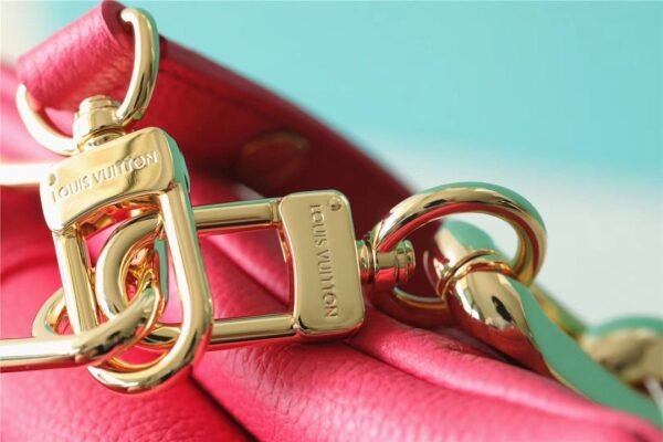 LV Coussin BB Grain Fluo Pink For Women, Women¡¯s Bags, Shoulder And Crossbody Bags 8.3in/21cm LV M20750