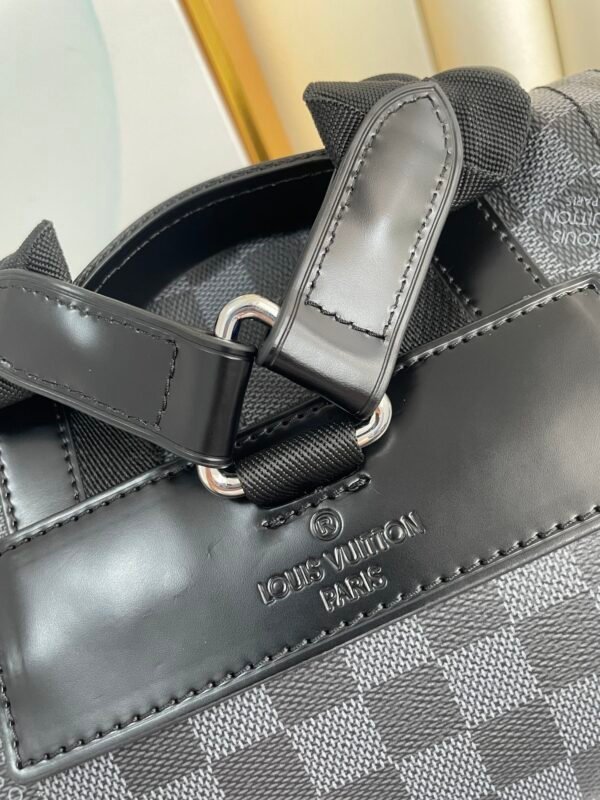 ece95a56 LV Christopher PM Damier Graphite For Men, Bags, Backpack 17.3in/44cm LV N41379