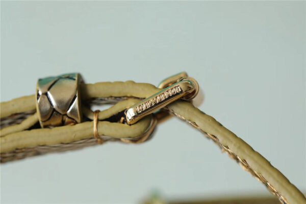 LV Petite Malle High Shiny Alligator By Nicolas Ghesquiere Gold For Women,  Shoulder And Crossbody Bags 7.9in/20cm LV?