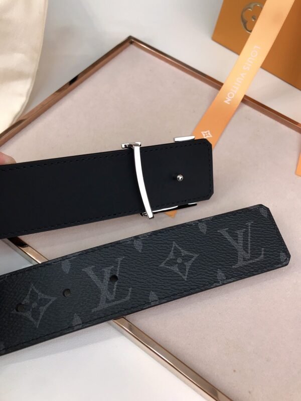 Luxury  LUV  BELTS 002