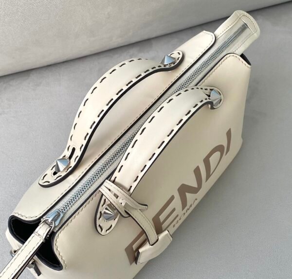 By The Way Medium White For Women, Handbags, Shoulder And Crossbody Bags 10.6in/27cm FF 8BL146
