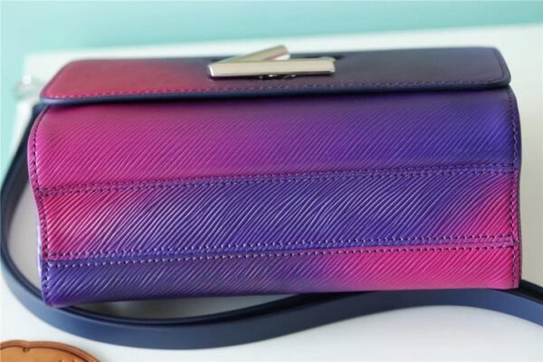 f4172e24 LV Twist PM Bag, Shoulder and Cross Body Bags For Women Gradient Blue 7.5in/19cm LV M59896