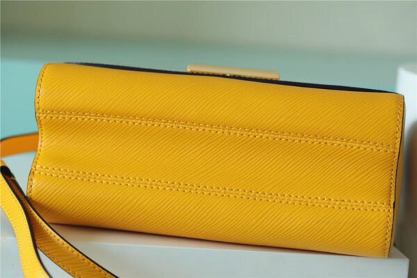 LV Twist MM Epi Sunflower Yellow For Women, Women¡¯s Bags, Shoulder And Crossbody Bags 9.1in/23cm LV M59888