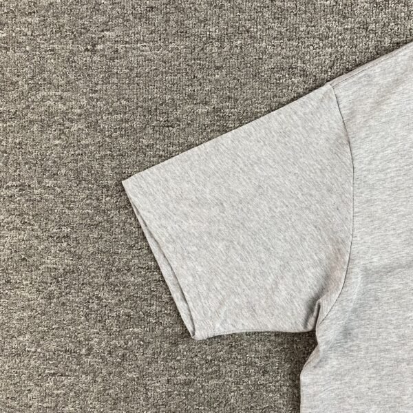 SYNA WORLD T-SHIRT GREY