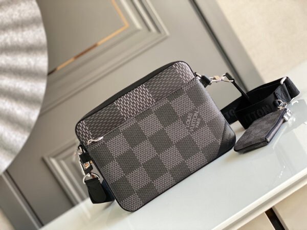 fc070fcd LV Trio Messenger Damier Graphite Black For Men, Bags, Shoulder And Crossbody Bags 9.8in/25cm LV N50017