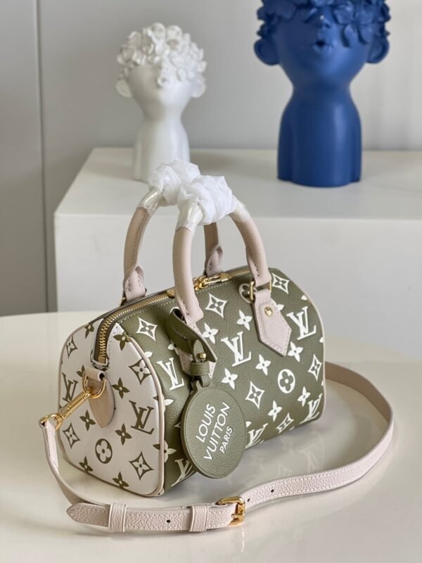 LV Speedy Bandouli¨¨re 20 Monogram Empreinte Khaki Green/Beige/Cream For Women, WoHandbags 8.1in/21cm LV M46118