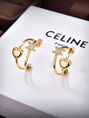 18K Triomphe Heart Earrings