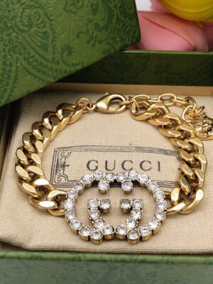 18K Double G Interlocking G Diamond Chain Bracelet