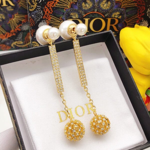 18K CD Tassel Diamonds Earrings