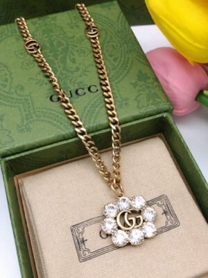18K Double G Flower Crystals Necklace