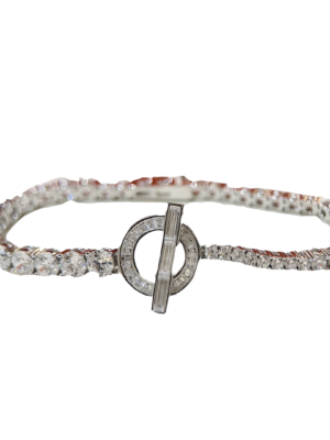 18K Finesse Link Diamond H Bracelet