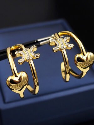 18K Triomphe Heart Earrings