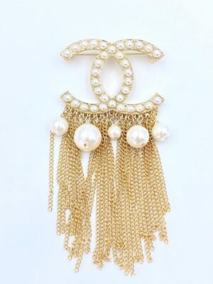 18K CC Pearl Tassel Brooch