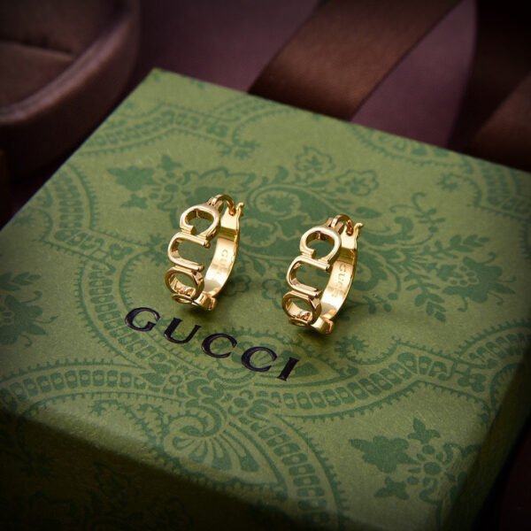 18K Double G Script Earrings
