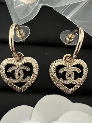 18K CC Heart Earrings