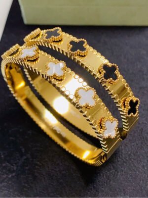 18K Perl¨¦e Clovers Bracelet