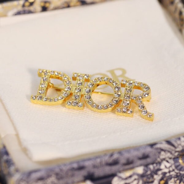 18K CD Diamonds Brooch