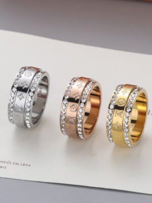 18K Louis Catch Diamonds Ring