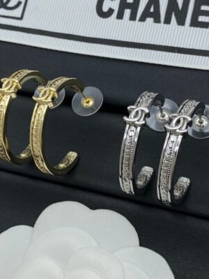 18K CC Circle Zircon Earrings