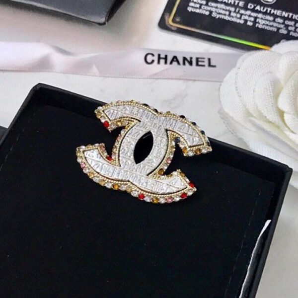 18K CC Diamonds Brooch