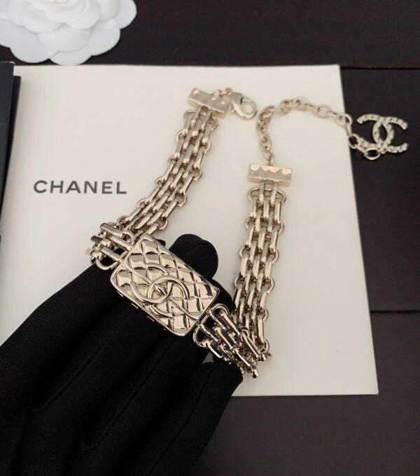 18K CC Gold Chain Necklace