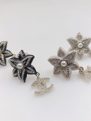 18K CC Camellia Pendant Earrings