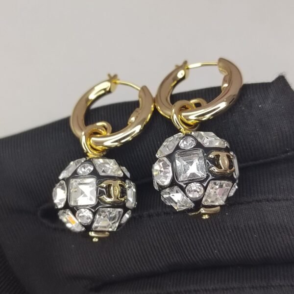 18K CC Ball Crystals Earrings