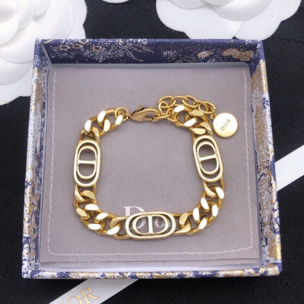18K CD 30 Montaigne Bracelet