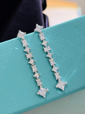 18K Tiff Diamond Earrings