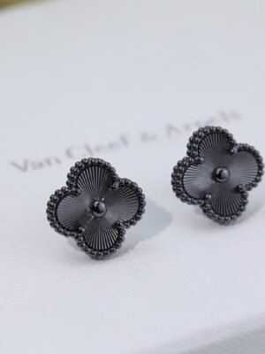 18K Vintage Alhambra Black Earrings