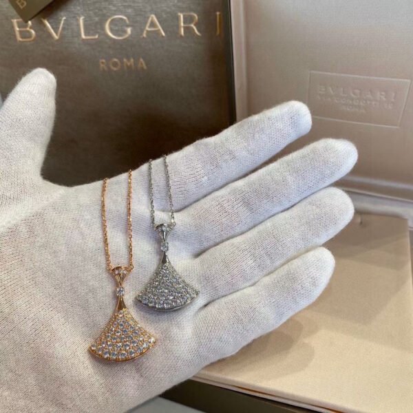 18K BV Divas' Dream Pav¨¦ Diamond Necklace