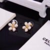 18K Triomphe Flower Pearls Earrings