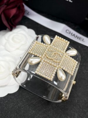 18K CC Transparent Pearl Cuff Bracelet
