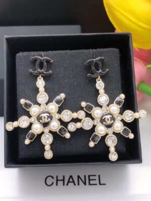 18K CC Snow Flowers Earrings