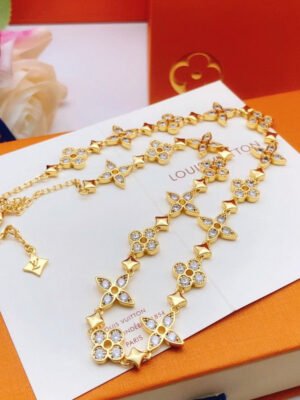 18K Louis Blooming Crystals Necklace