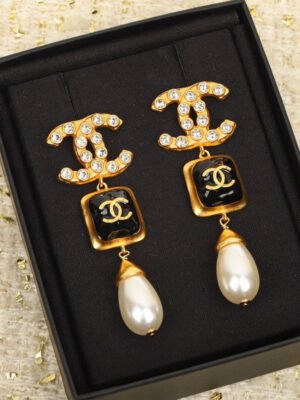 18K CC Long Pearl Pendant Earrings