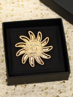 18K CC Sunflower Brooch