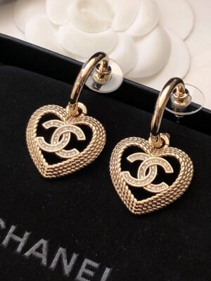 18K CC Heart Strass Earrings