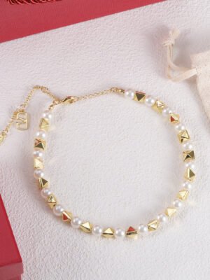 18K Vlogo Rockstud Pearls Necklace