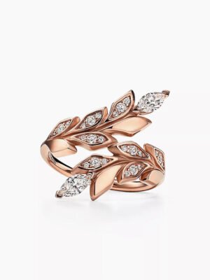 18K T Victoria Vine Bypass Ring