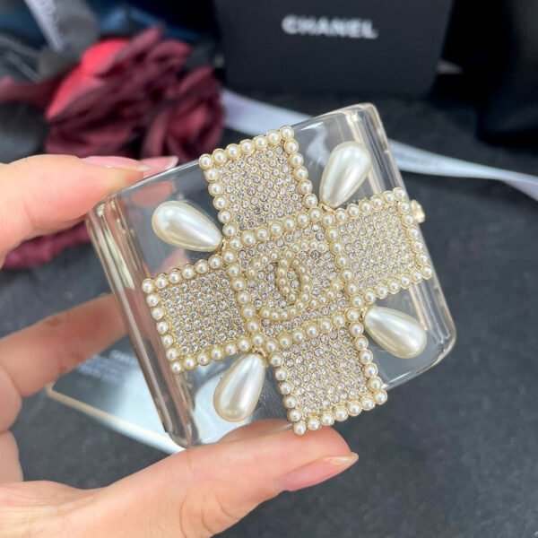18K CC Transparent Pearl Cuff Bracelet