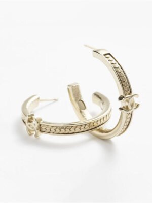 18K CC Circle Earrings