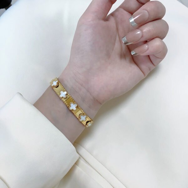 18K Perl¨¦e Clovers Bracelet