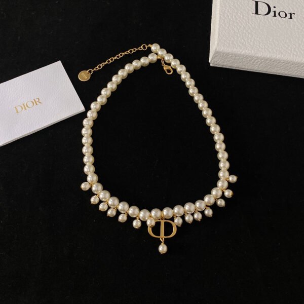 18K CD Pearls Necklace