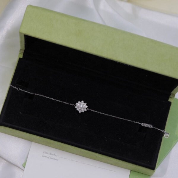 18K Lotus Openwork Bracelet